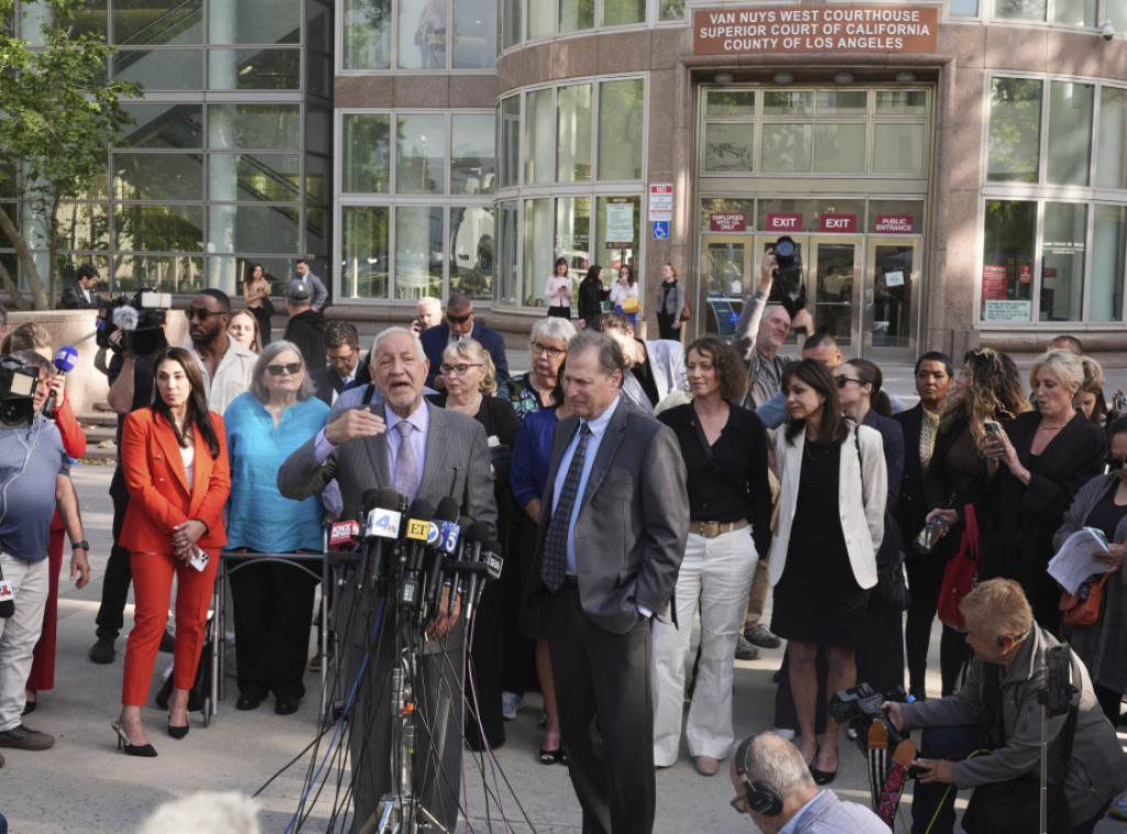 Sud u Los Anđelesu smanjio kaznu braći Menendez zbog ubistva roditelja