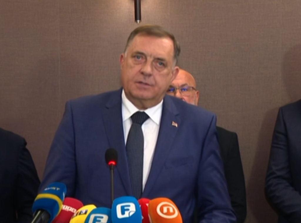 Dodik: Republika Srpska želi dijalog, a ne diktat; Stevandić: Srpska u BiH nema sagovornika o političkim izazovima