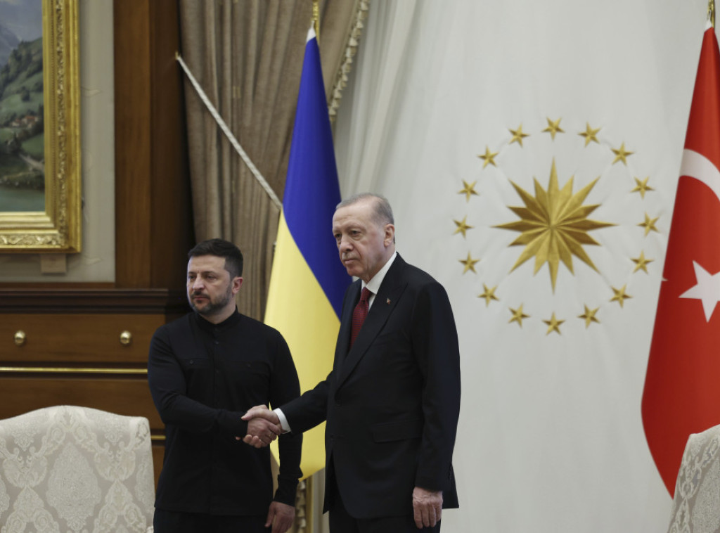 Erdogan: Turska spremna da ugosti Zelenskog i Putina kada budu spremni