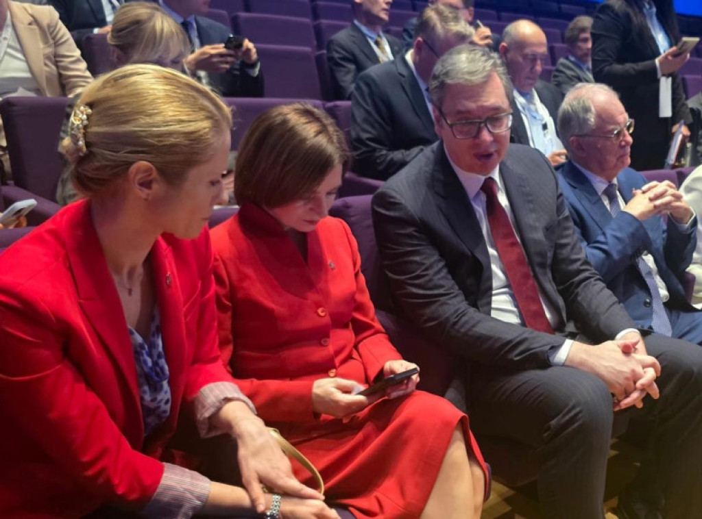 Vucic meets with Kallas, other European officials