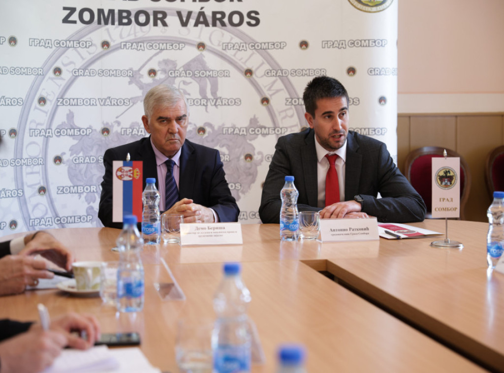 Beriša posetio Sombor, Ruski Krstur i Kulu: Podrška manjinskim zajednicama
