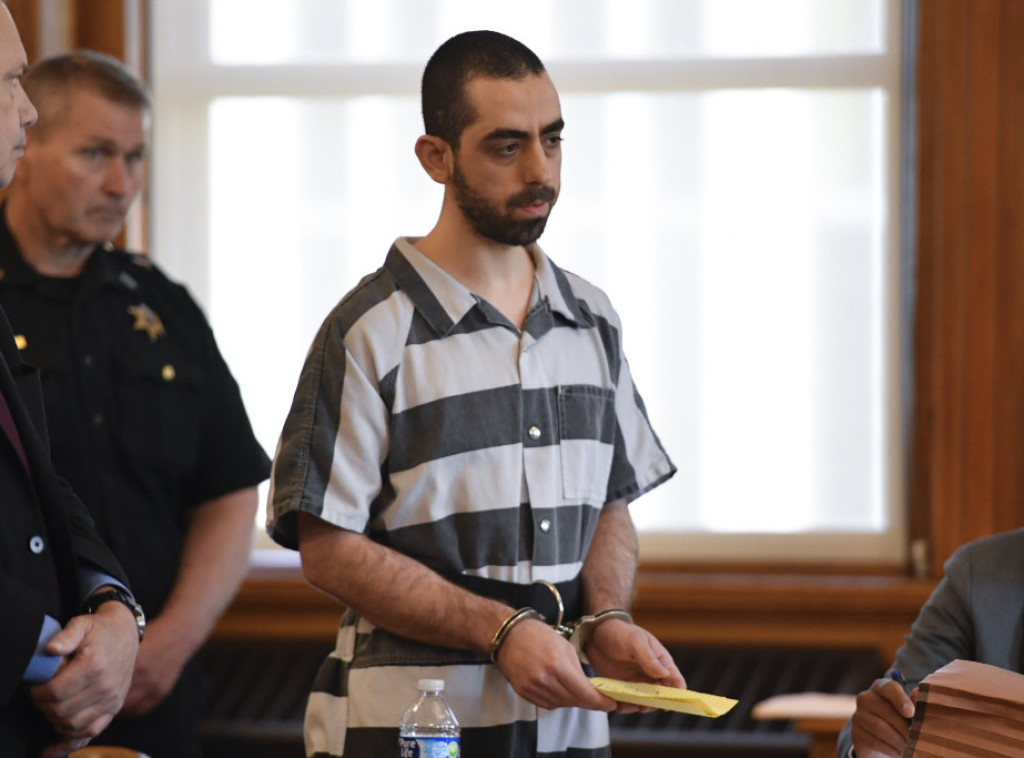 Napadač na Salmana Ruždija osuđen na 25 godina zatvora