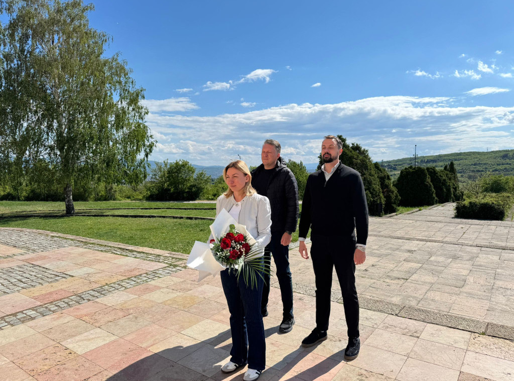 Tatjana Macura posetila Spomen-kompleks Čegar uoči 216. godišnjice od Boja na Čegru