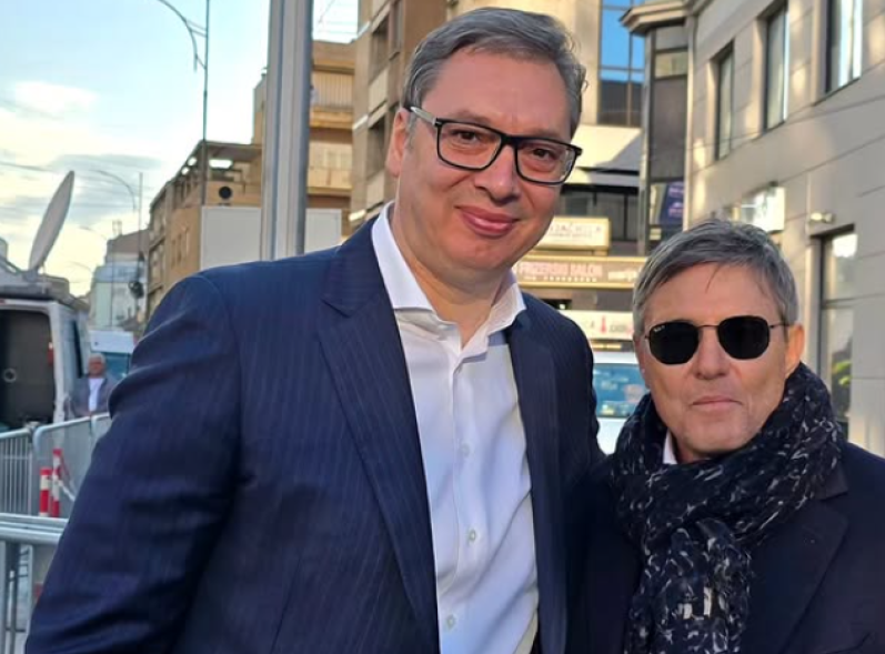 Vučić: Hvala Piksiju i mnogim legendama Niša što su uvek uz Srbiju