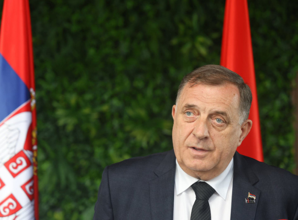 Dodik: Sarajevski vrtić u kojem se igra Šmit za masne pare je njegov maksimum