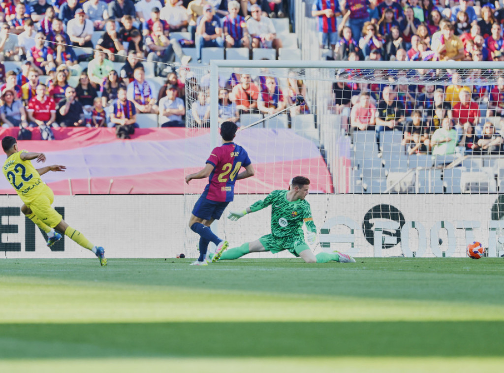 Fudbaleri Real Madrida pobedili Sevilju, Barselona poražena od Viljareala