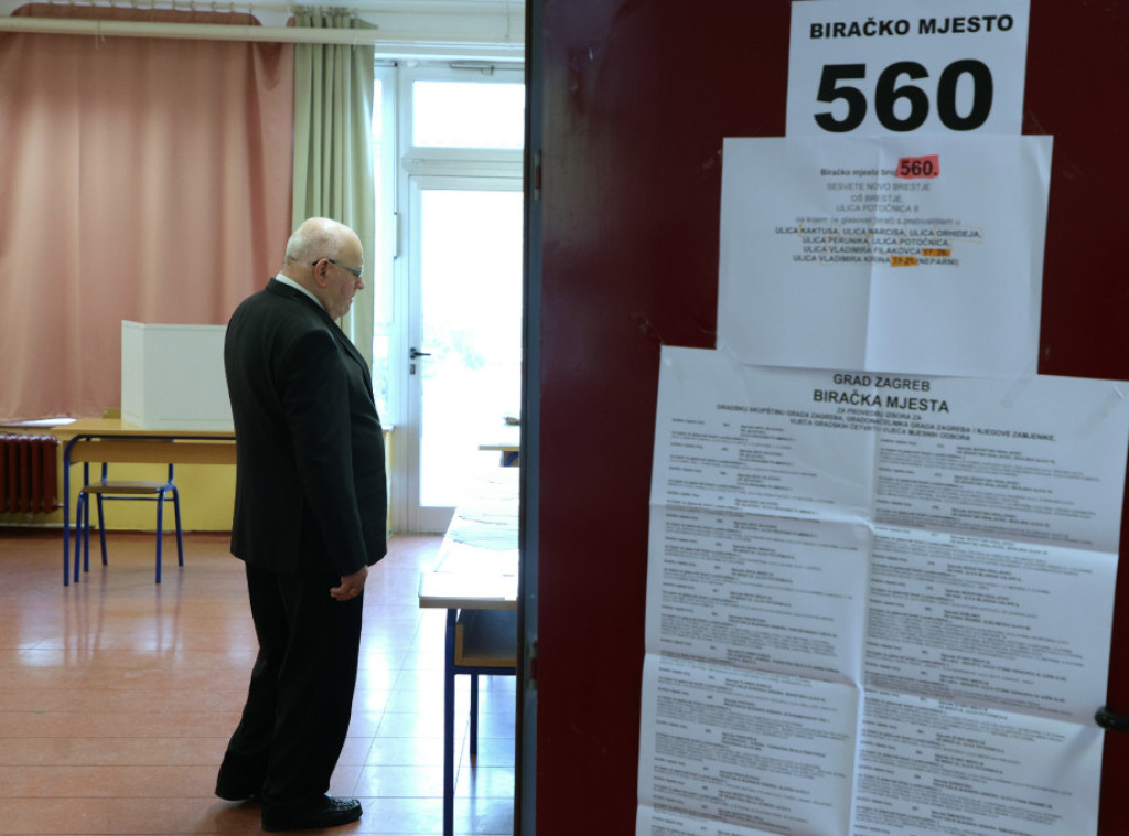 U Hrvatskoj 80 gradova izabralo gradonačelnike, Zagreb i Split čekaju drugi krug