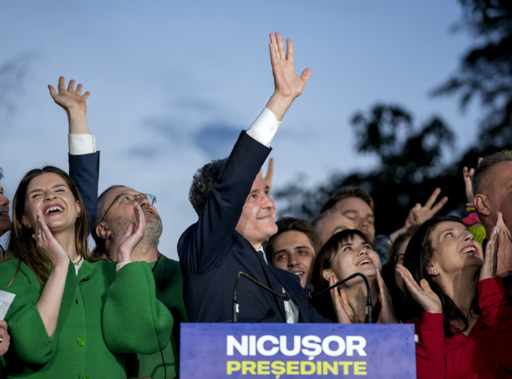 Novi predsednik Rumunije Nikušor Dan - matematičar u borbi protiv korupcije