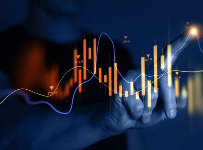 Evropski indeksi u porastu, cena zlata iznad 4.000 dolara, u fokusu situacija u Francuskoj