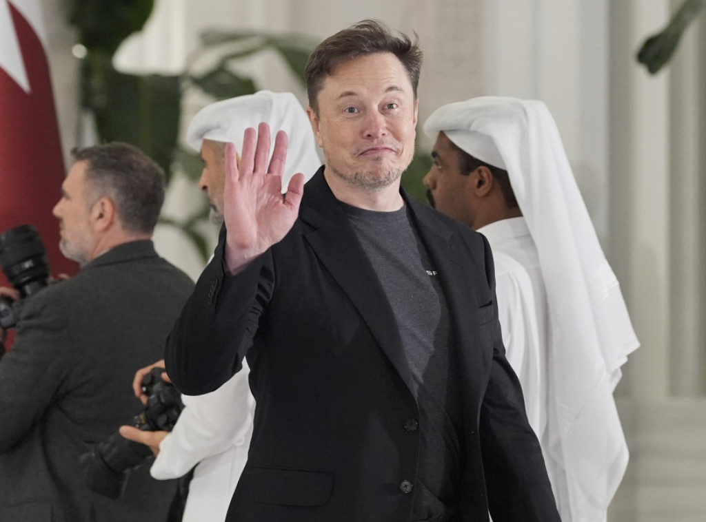 Mask: Vodiću kompaniju "Tesla" i u narednih pet godina