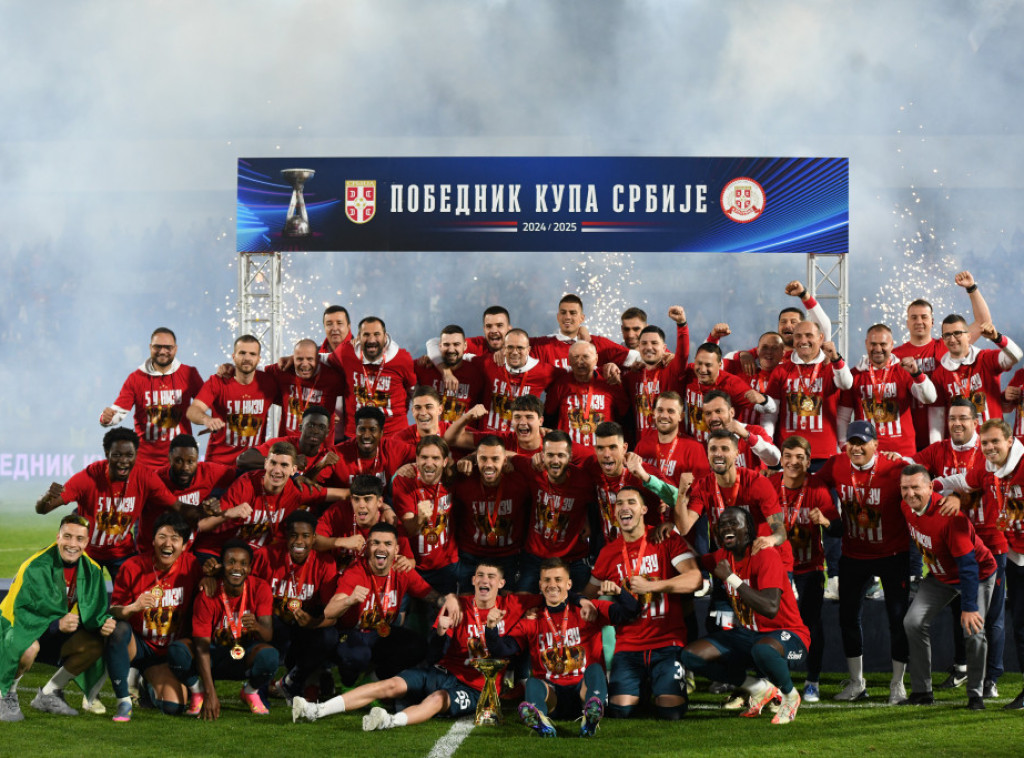 Fudbaleri Zvezde pobedili Vojvodinu za trofej Kupa Srbije i petu duplu krunu u nizu