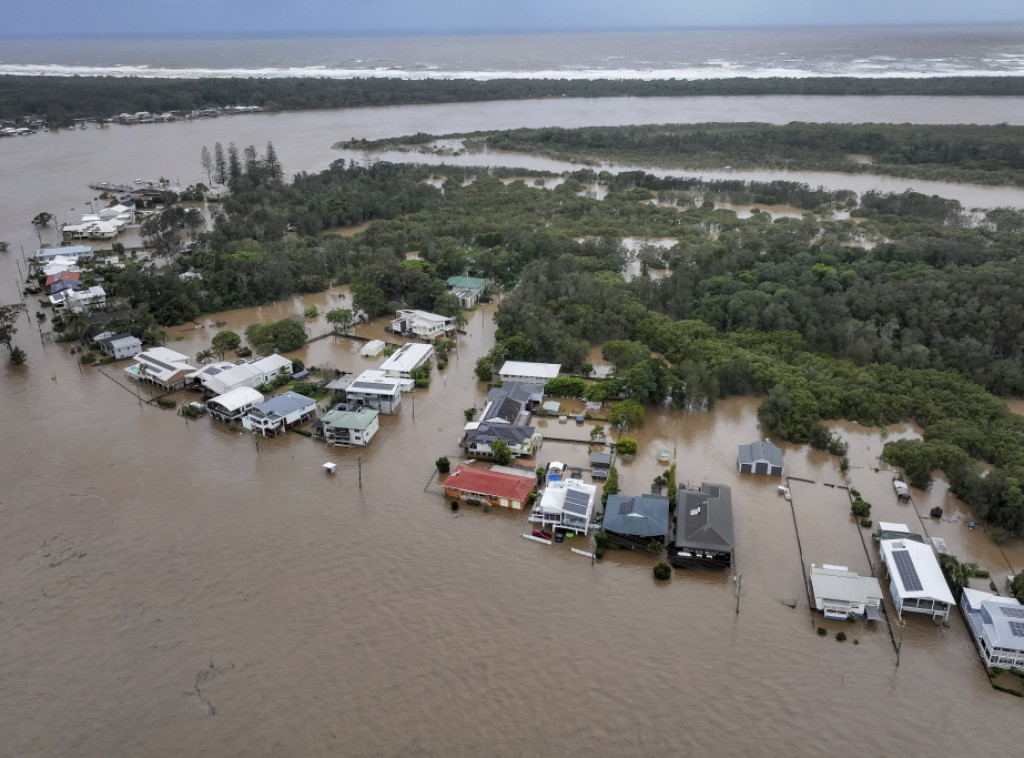 Poplave na severu Australije: Krokodili "praktično svuda", evakuacija hiljada ljudi