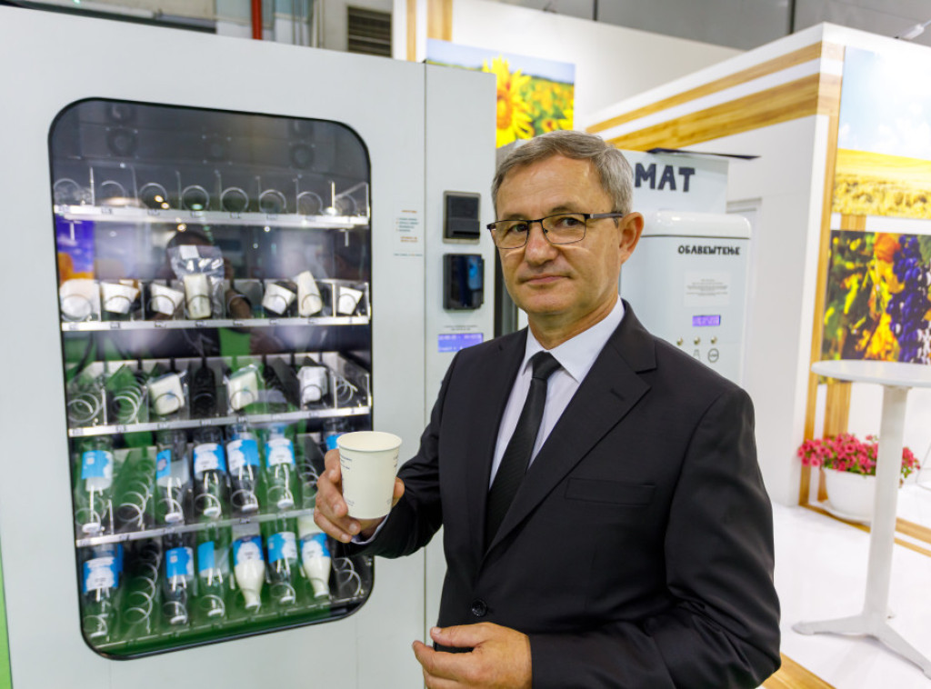 Dragan Glamočić: Tokom sajma poljoprivrede raspisano mnogo javnih poziva za poljoprivrednike