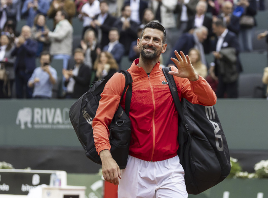 Đoković igra protiv Amerikanca Mekdonalda na startu Rolan Garosa