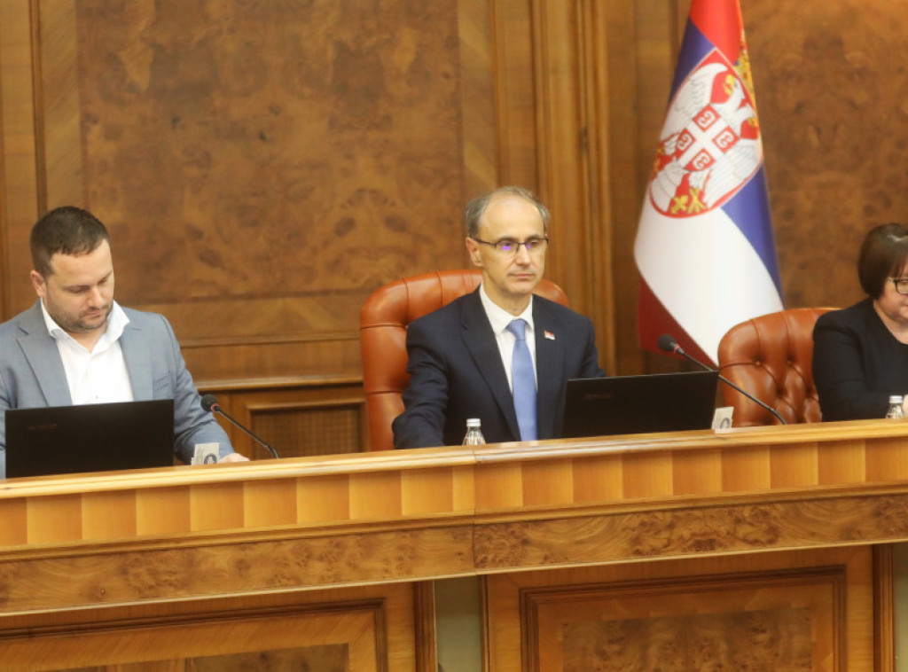 Vlada usvojila izmene Odluke o najvišim cenama lekova, 60 novih lekova na recept