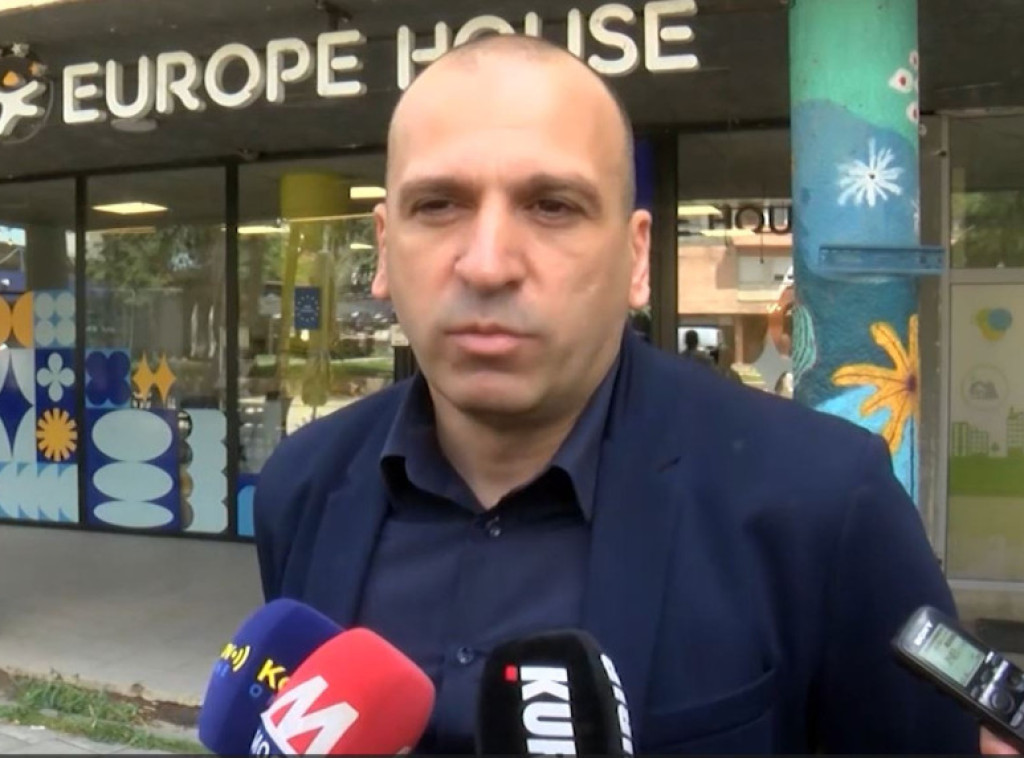 Blažo Dragović: Obavestio sam Kalas o problemima škola koje rade po srpskom sistemu