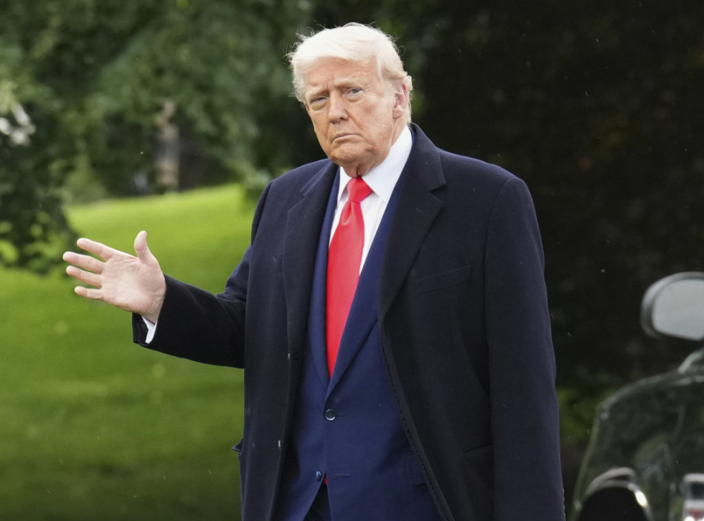 Tramp zapretio uvođenjem carine od 50 odsto na robu iz Evropske unije od 1. juna