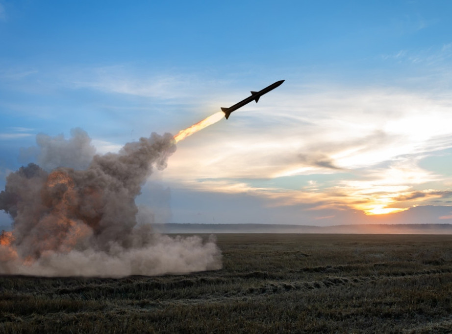 Iranska balistička raketa pogodila bazu sa američkim snagama u Kataru