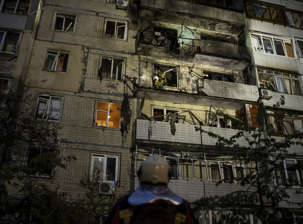 Broj povređenih u napadu ruskih dronova na Kijev porastao na 15