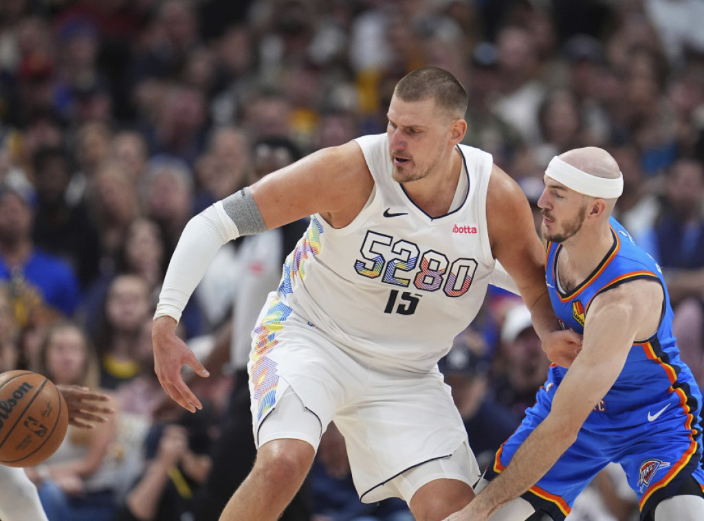 Srpski košarkaš Nikola Jokić izabran u idealnu petorku NBA lige, sedmi put u karijeri