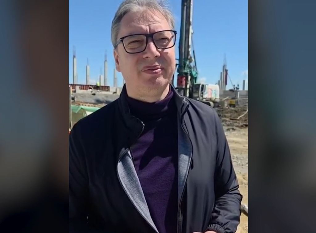 Vučić obišao gradilište nacionalnog stadiona: Radovi napreduju neverovatnom brzinom