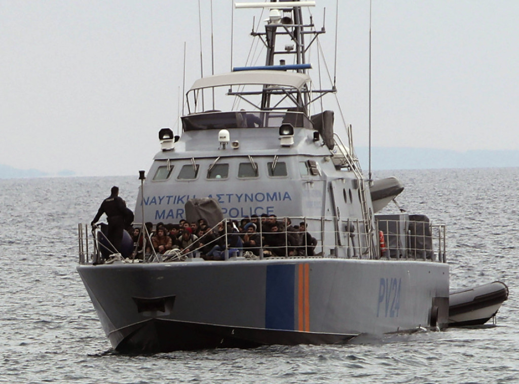 Katimerini: Na Krit se u jednom danu iskrcalo 418 migranata