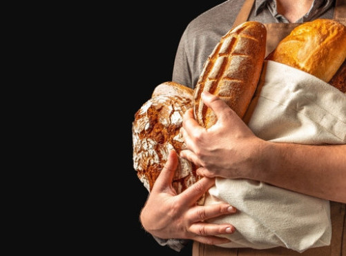 Vlada produžila Uredbu o obaveznoj proizvodnji i prometu hleba od brašna T-500