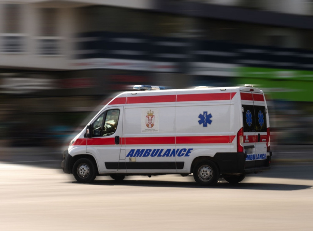 U saobraćajnoj nesreći u Kragujevcu jedna osoba poginula, dve povređene