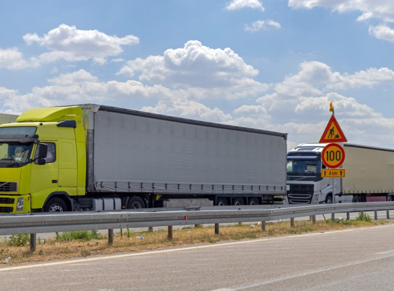 Na graničnom prelazu Sremska Rača teretna vozila čekaju tri sata na izlaz