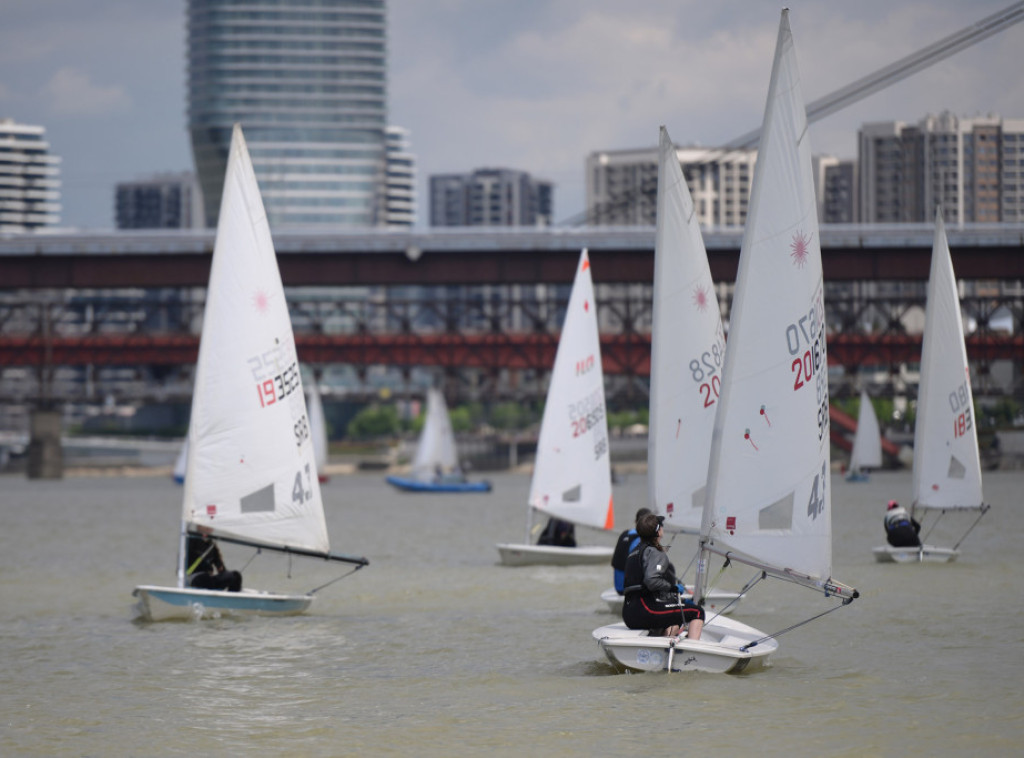Održana Memorijalna 26. jedriličarska regata "Zoran Radosavljević"