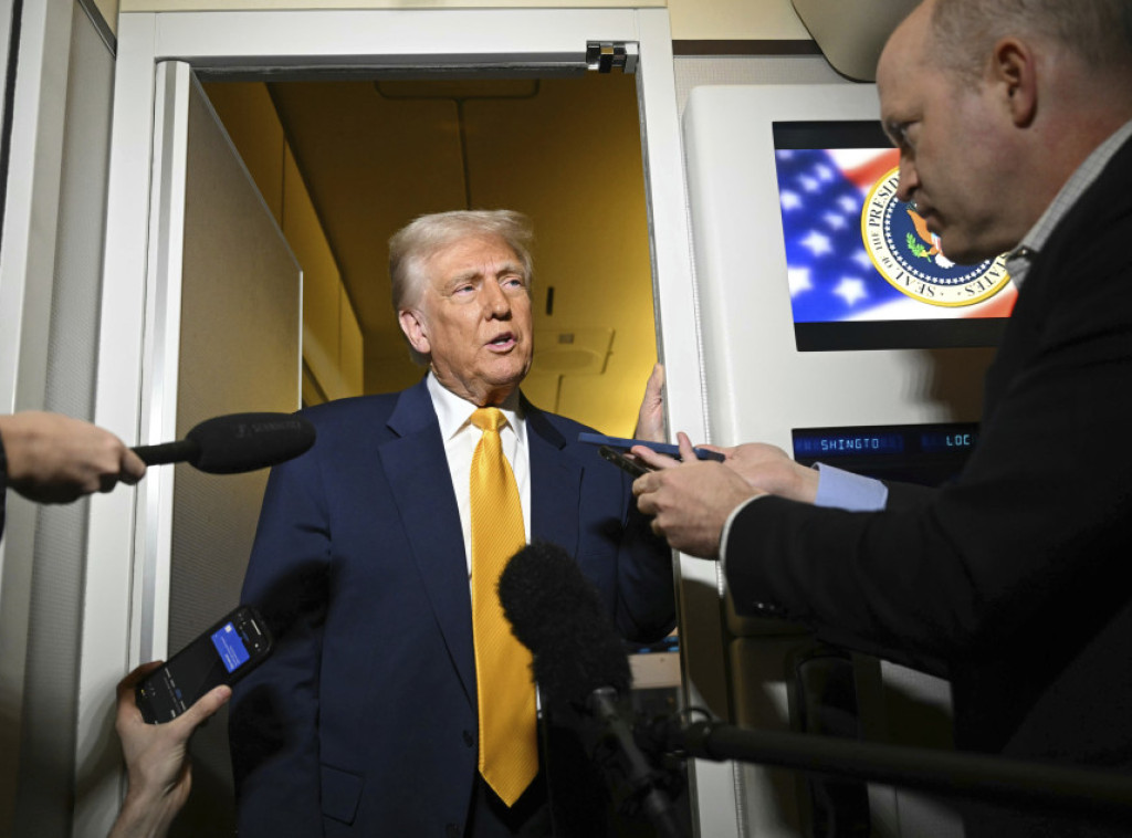 Tramp razgovarao sa Lajen, pristao da odloži primenu tarifa EU do 9. jula