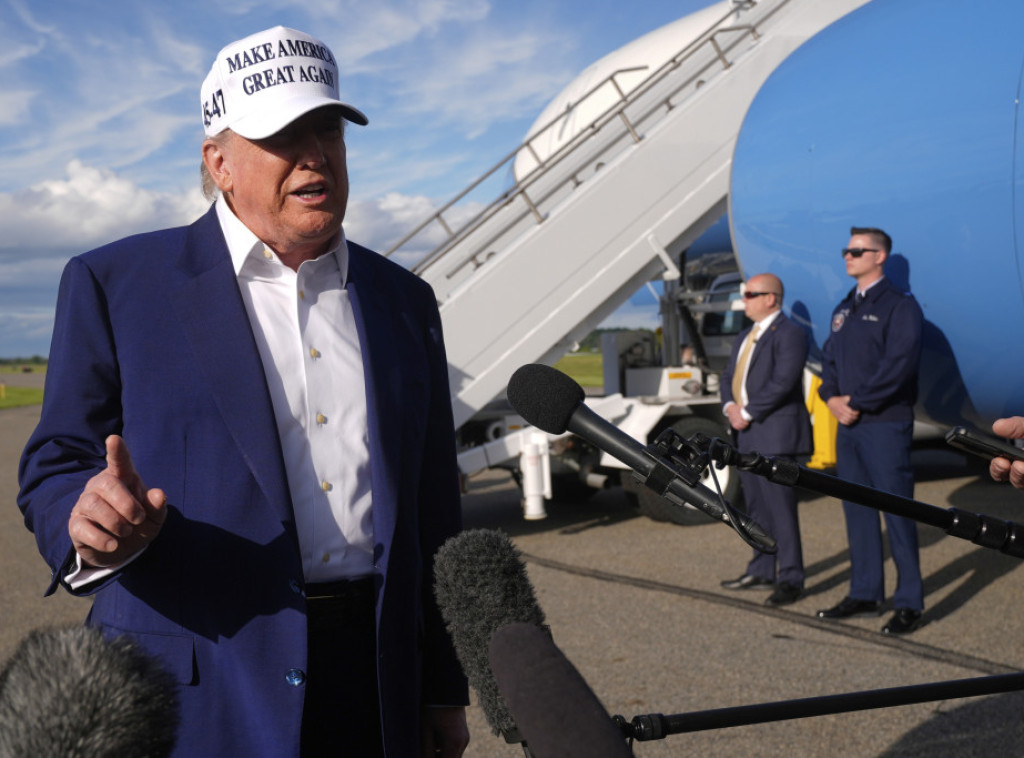 Tramp: Cilj tarifa nije proizvodnja majica, već tenkova i tehnologije