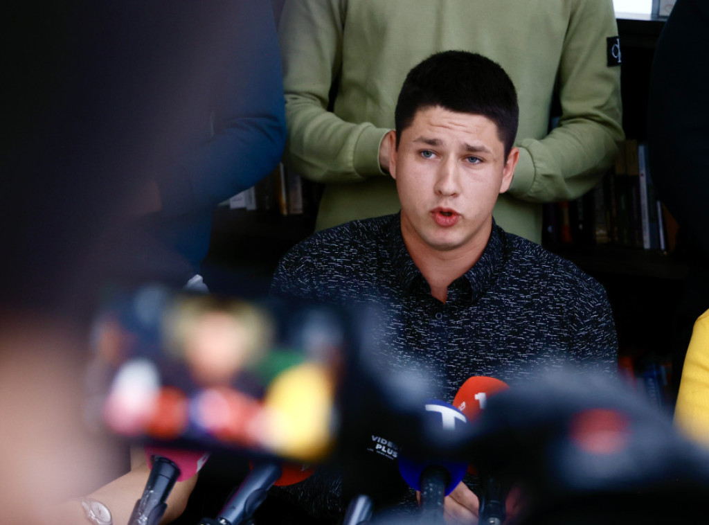 Miloš Pavlović: Ukoliko svi fakulteti ne počnu s radom do 1. juna krećemo u štrajk glađu