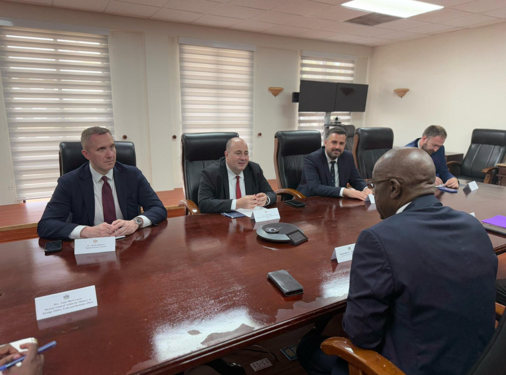 Kozarev u radnoj poseti Antigvi i Barbudi zahvalio na podršci po pitanju KiM