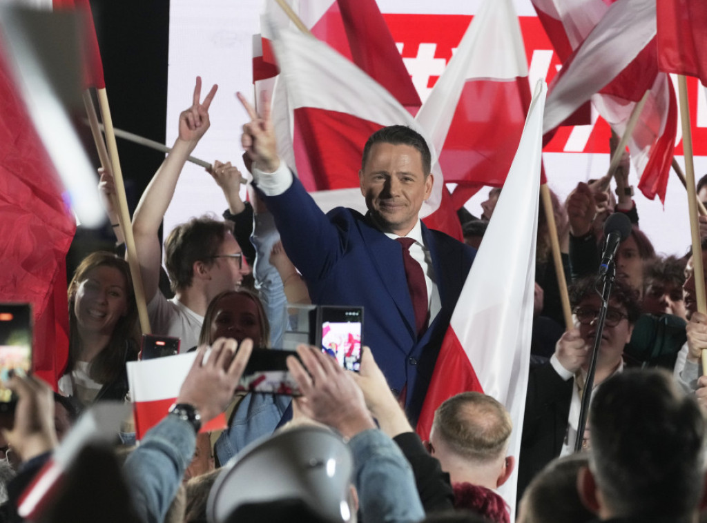 Anketa: Tšaskovski tesno vodi pred predsedničke izbore u Poljskoj u nedelju