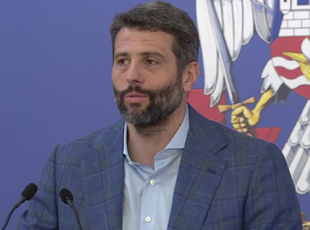 Šapić: Od sutra podela kartica za besplatan ulaz na bazene