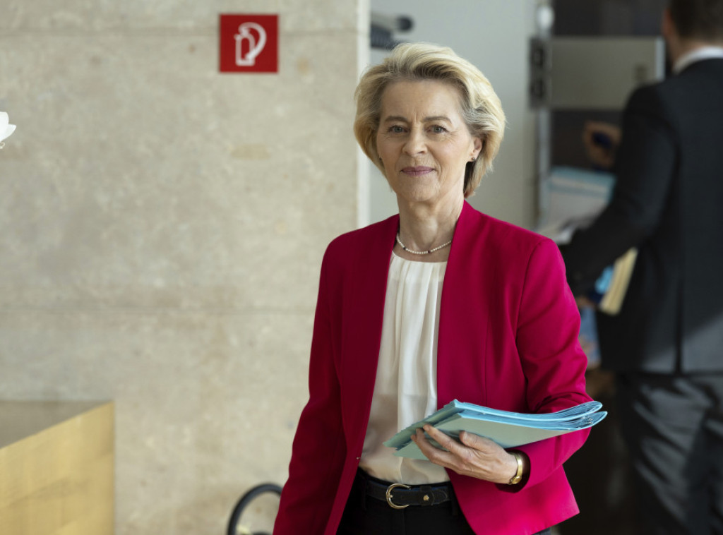 Ursula fon der Lajen i nemački lideri osudili kao neprihvatljive i neopravdane napade na Gazu