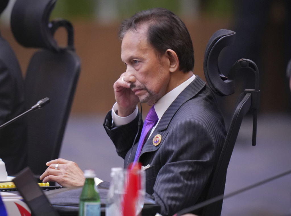 Sultan Bruneja u stabilnom stanju nakon hospitalizacije u Kuala Lumpuru