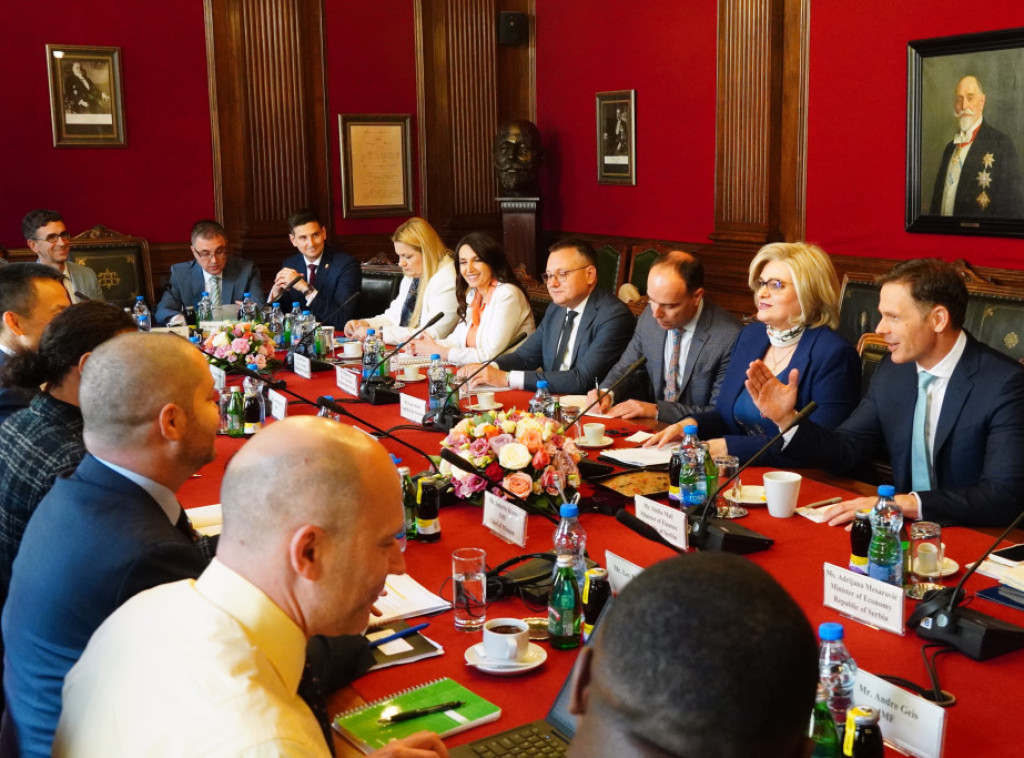 Počeli zvanični razgovori misije Međunarodnog monetarnog fonda s delegacijom Srbije