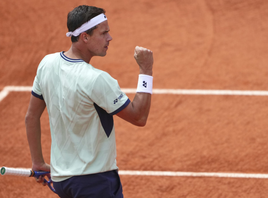 Nemački teniser Altmajer protivnik Međedoviću u trećem kolu Rolan Garosa