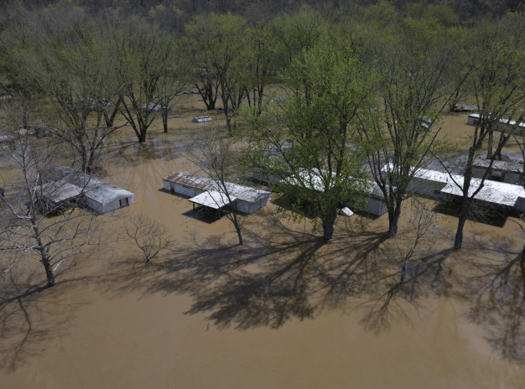 U južnoj Kini osmoro poginulih u planinskim bujičnim poplavama