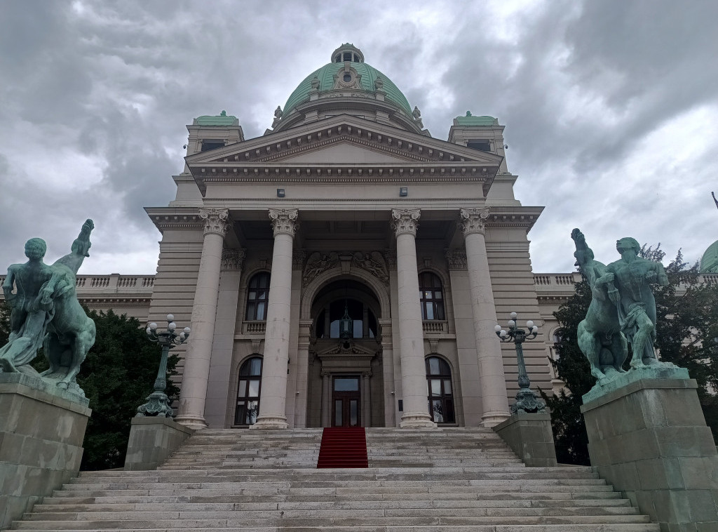 Sutra vanredna sednica Skupštine Srbije, prva tačka predlog rebalansa budžeta