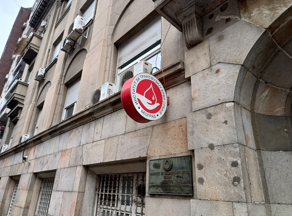 Institut za transfuziju krvi pozvao punoletne građane da daju krv, rezerve u deficitu