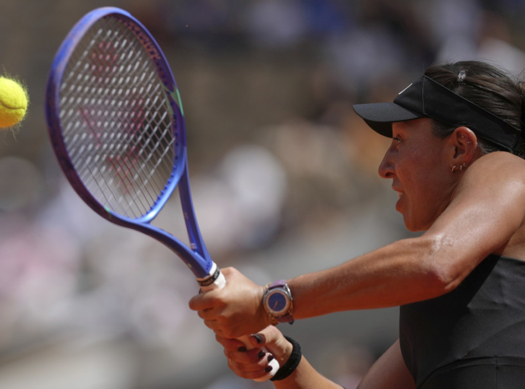 Pegula, Andrejeva i Vondroušova u trećem kolu Rolan Garosa