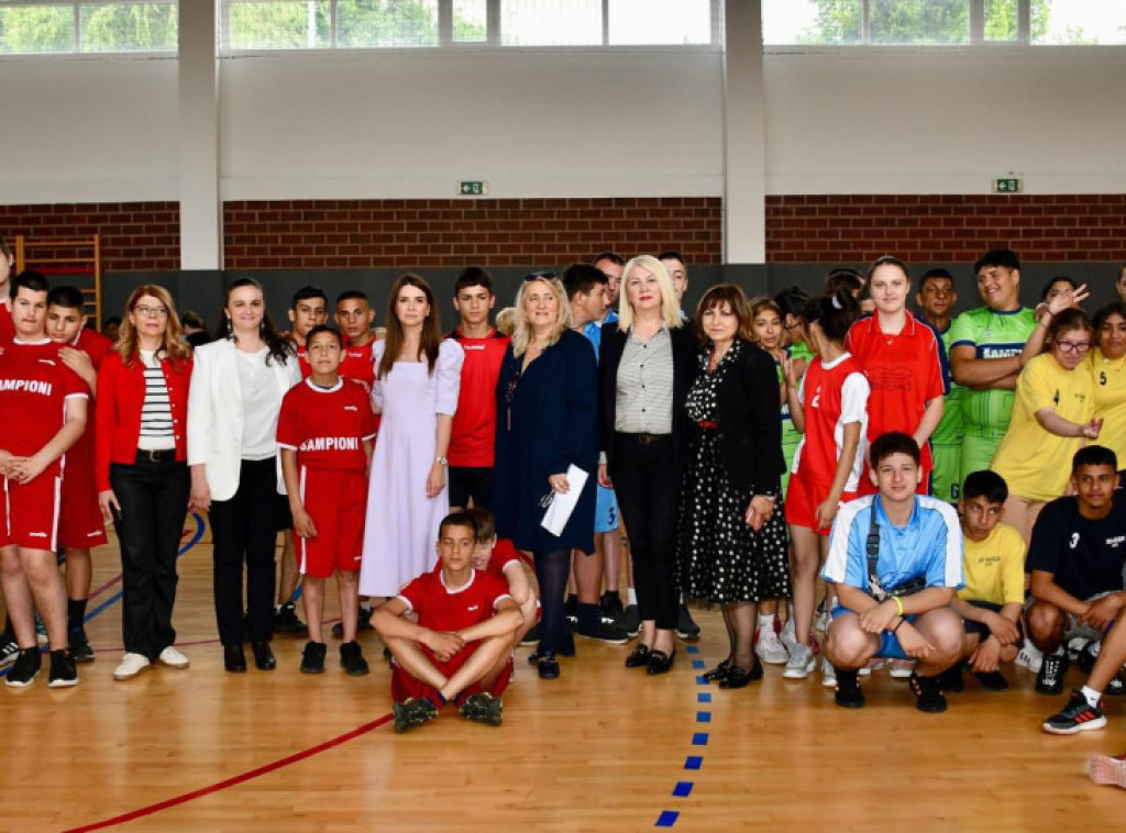 Vesna Vidović otvorila Republičko takmičenje u košarci za učenike sa smetnjama u razvoju