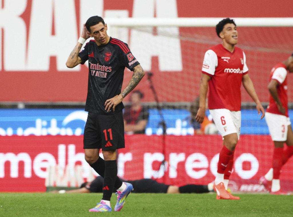 Argentinski fudbaler Anhel di Marija potpisao ugovor sa Rosarijom