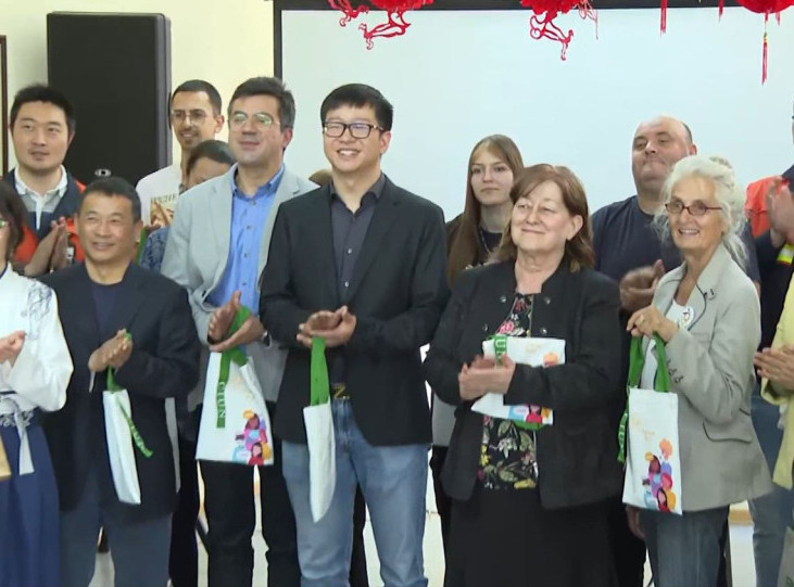 "Zdravlje za Duanvu" povodom Festivala zmajevih čamaca u organizaciji Zijin Copper