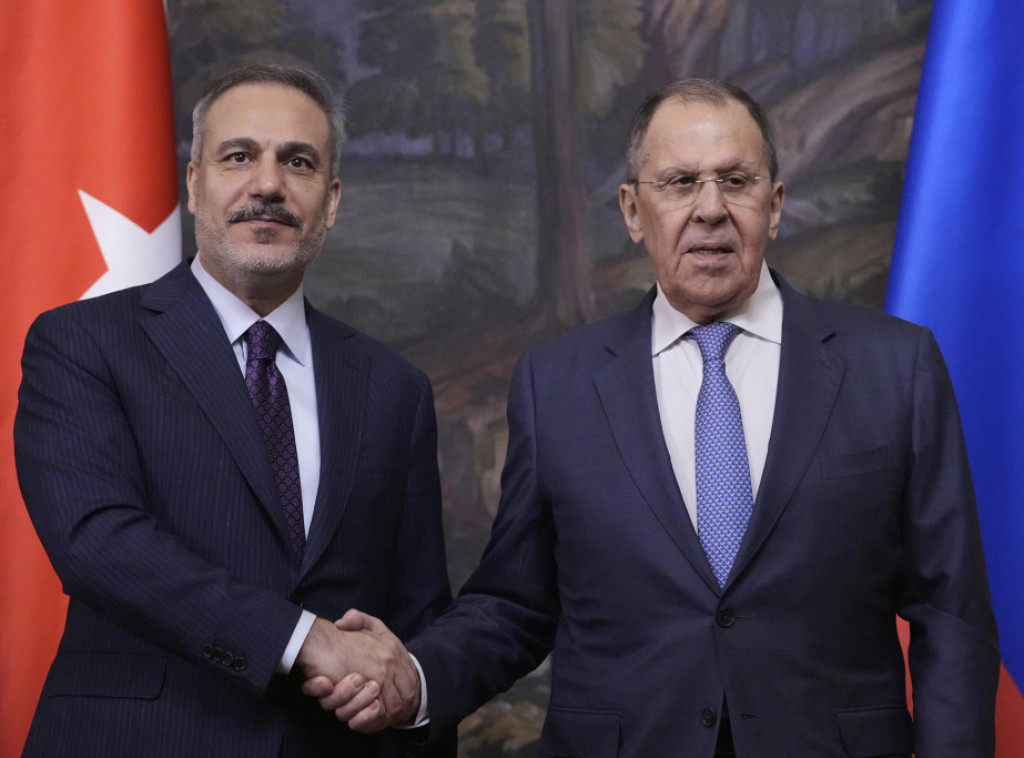 Lavrov i Fidan razgovarali o pripremama za pregovore u Istanbulu