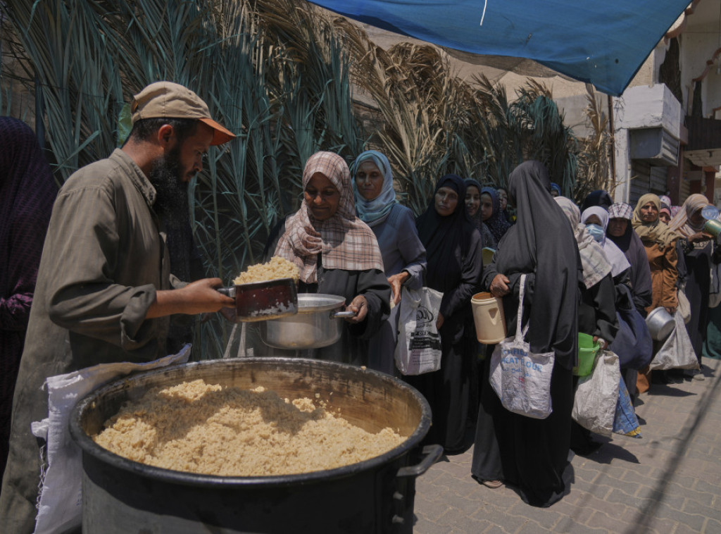 Humanitarna fondacija za Gazu tvrdi da je podelila više od dva miliona obroka