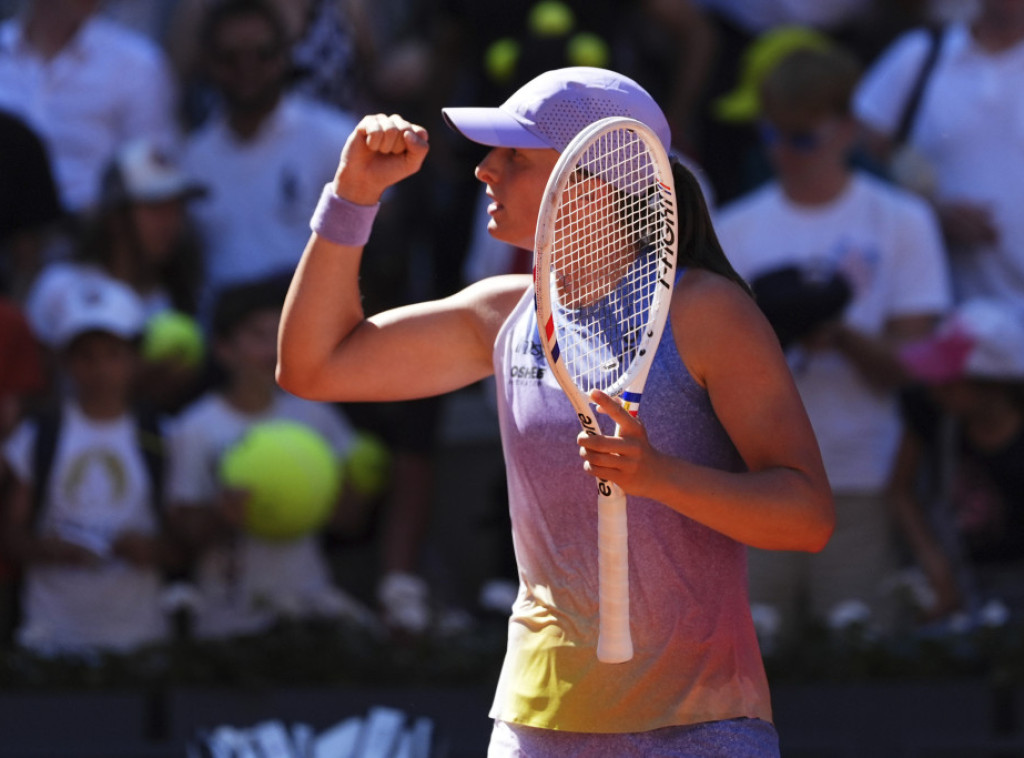 Poljska teniserka Iga Švjontek u osmini finala Rolan Garosa